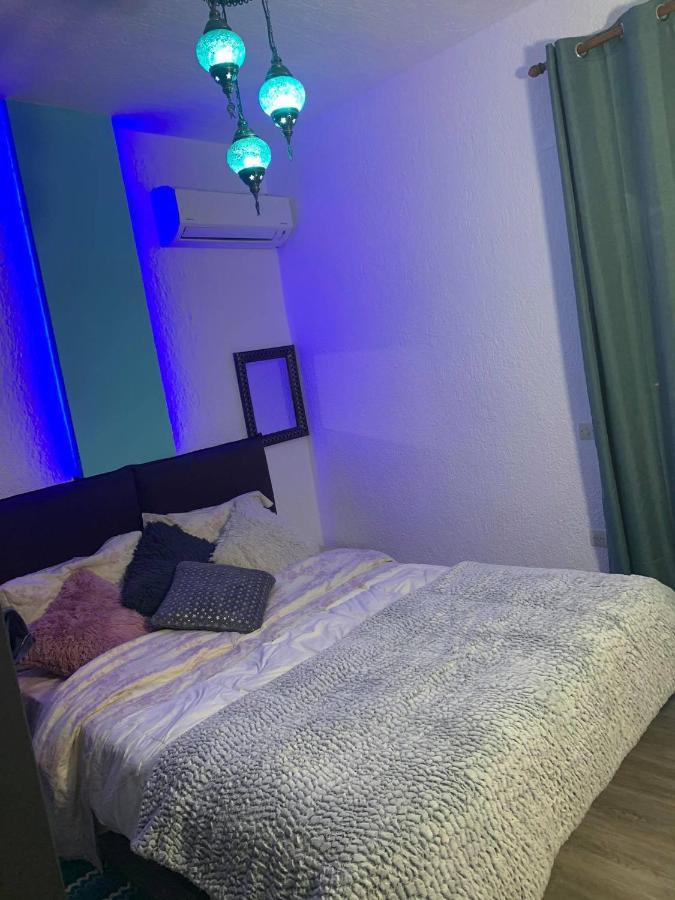 Almira Sea View Appartment Истро Экстерьер фото